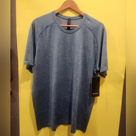 Metal Vent Tech Short-Sleeve Shirt - Picture 1 of 2